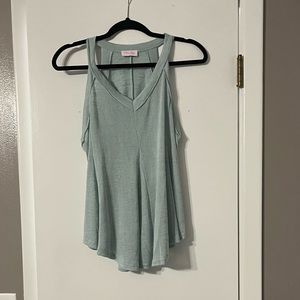 Pink lily knit tank